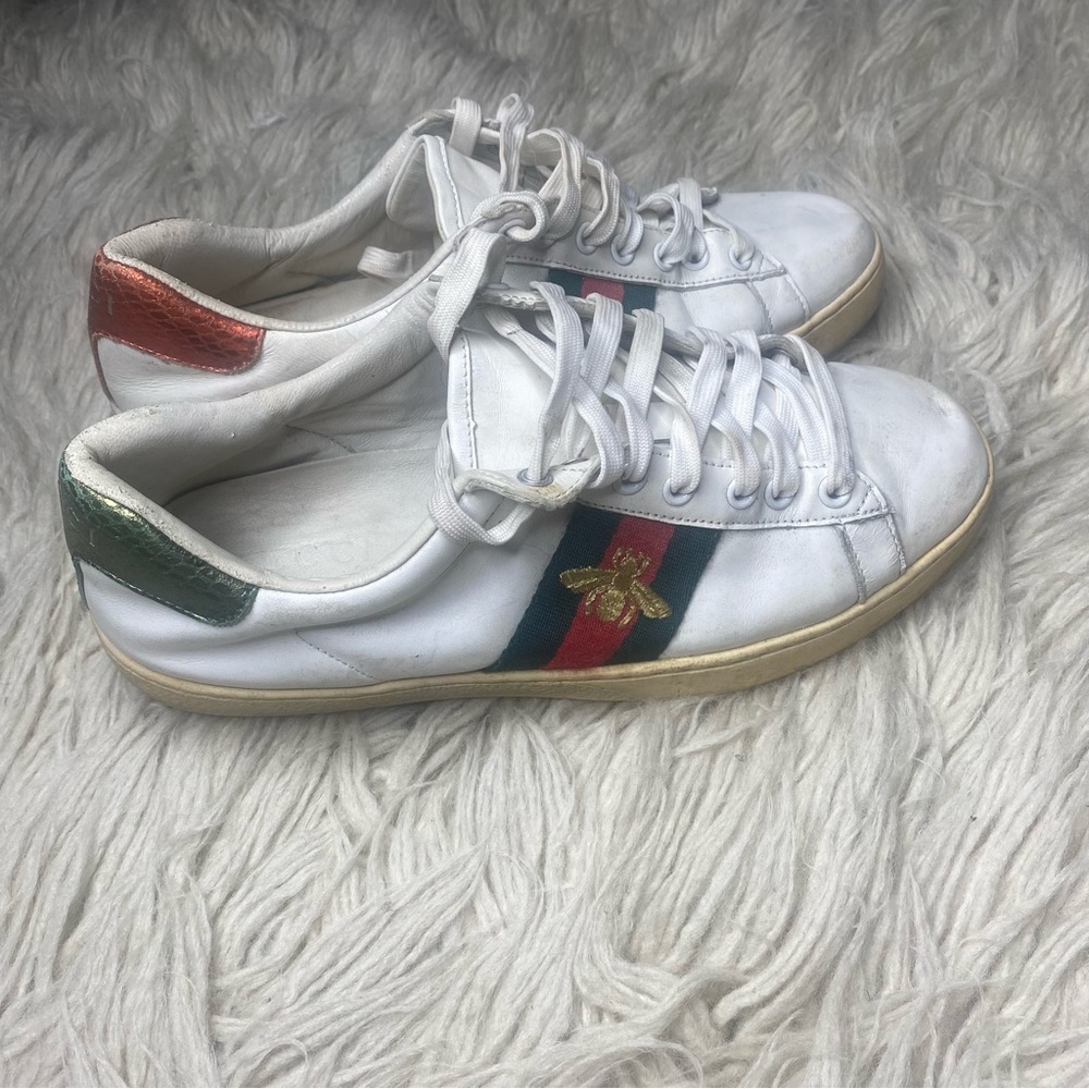 Gucci Ace sneaker with Bee size 39